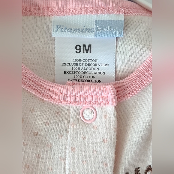 NWT Vitamins Baby- Girl's Pink Snap- Up Sleep & Play, Sz 9M with Matching Bear - Picture 2 of 6